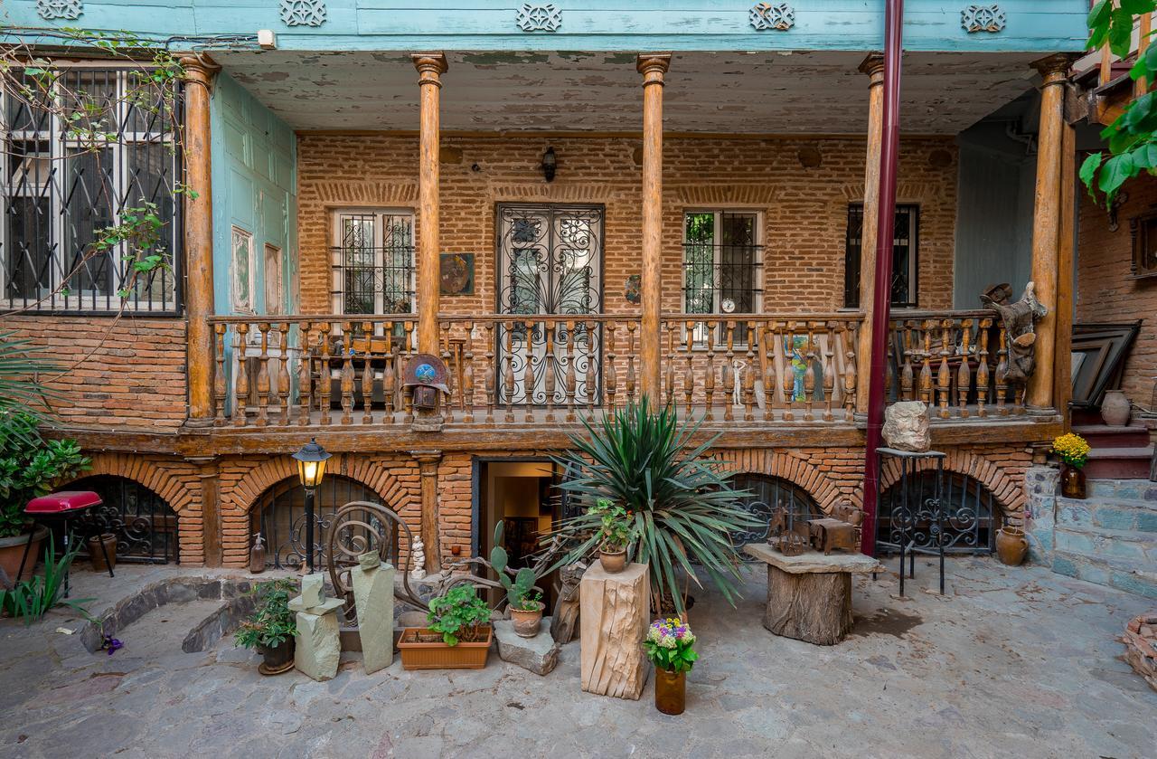 Gallery Apartment Tbilisi Exterior photo